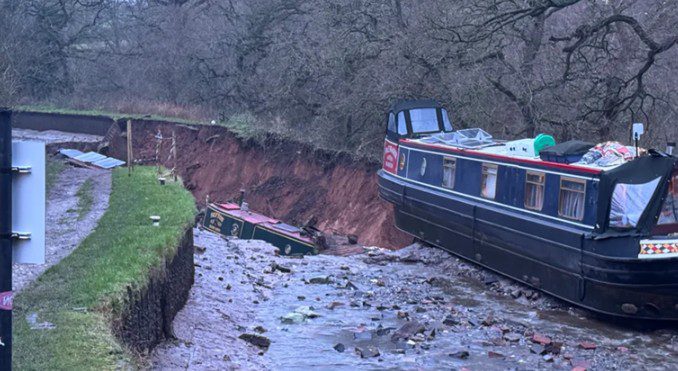 Shembet kanali në Britani  anijet mbesin buzë humnerës  Shpallur gjendje e jashtëzakonshme