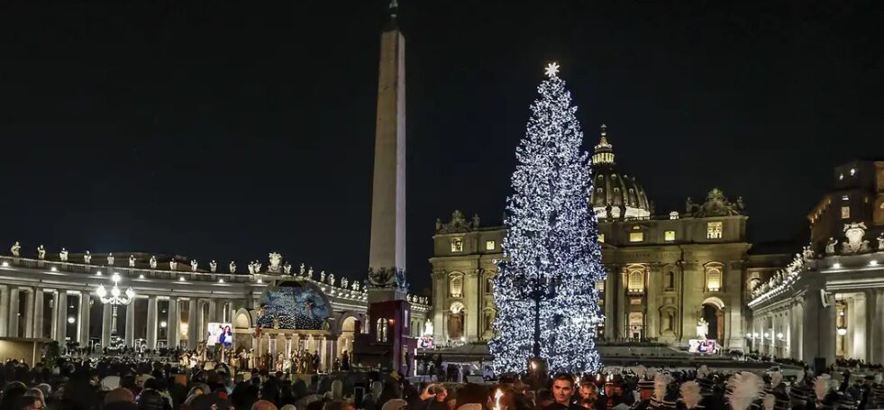 Si festohet Krishtlindja në Vatikan 