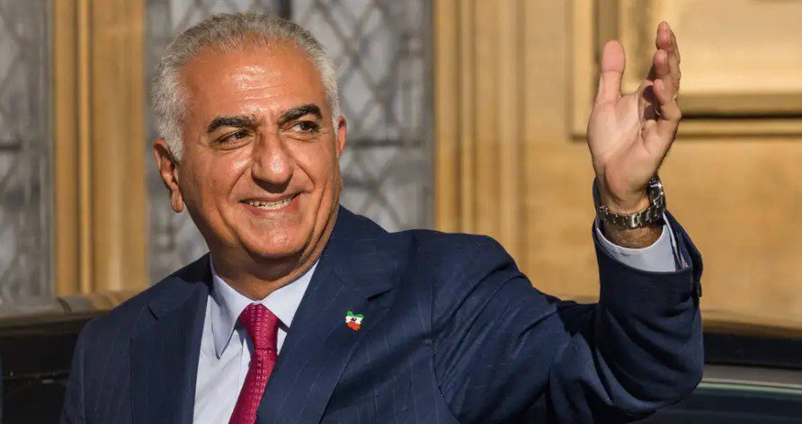 Kthim politik i Reza Pahlavit në Iran 