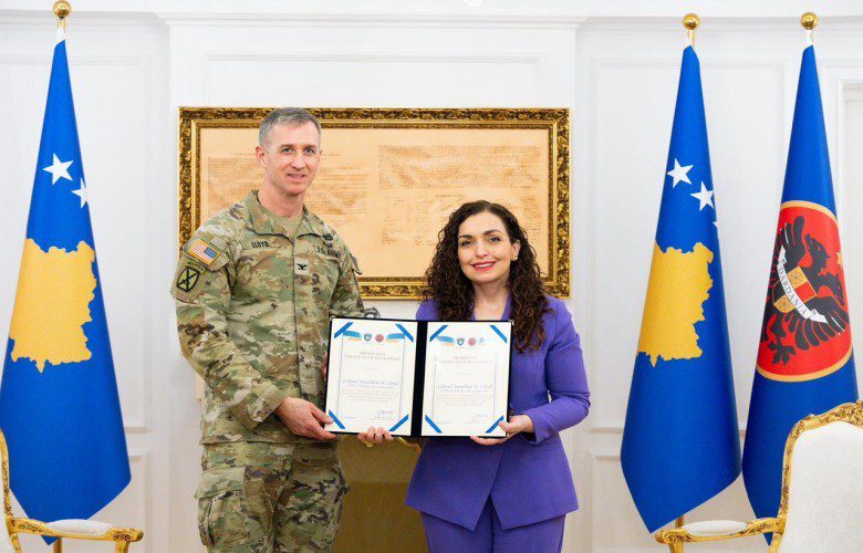 Presidentja Osmani  Prania e KFOR it amerikan është jetike për stabilitetin në Kosovë 