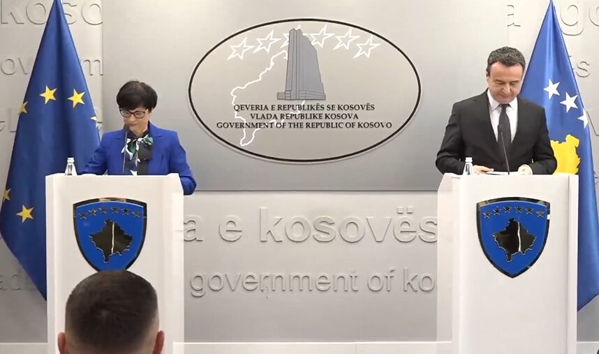 Pas takimit me Komisioneren për Zgjerim  Kurti  Mbi 40 muaj që kemi aplikuar  duhet avancim për Kosovën