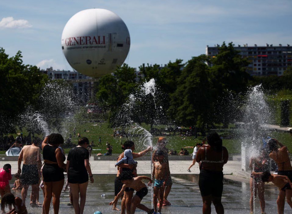 Evropa në valën e të nxehtit  temperatura deri në 44°C